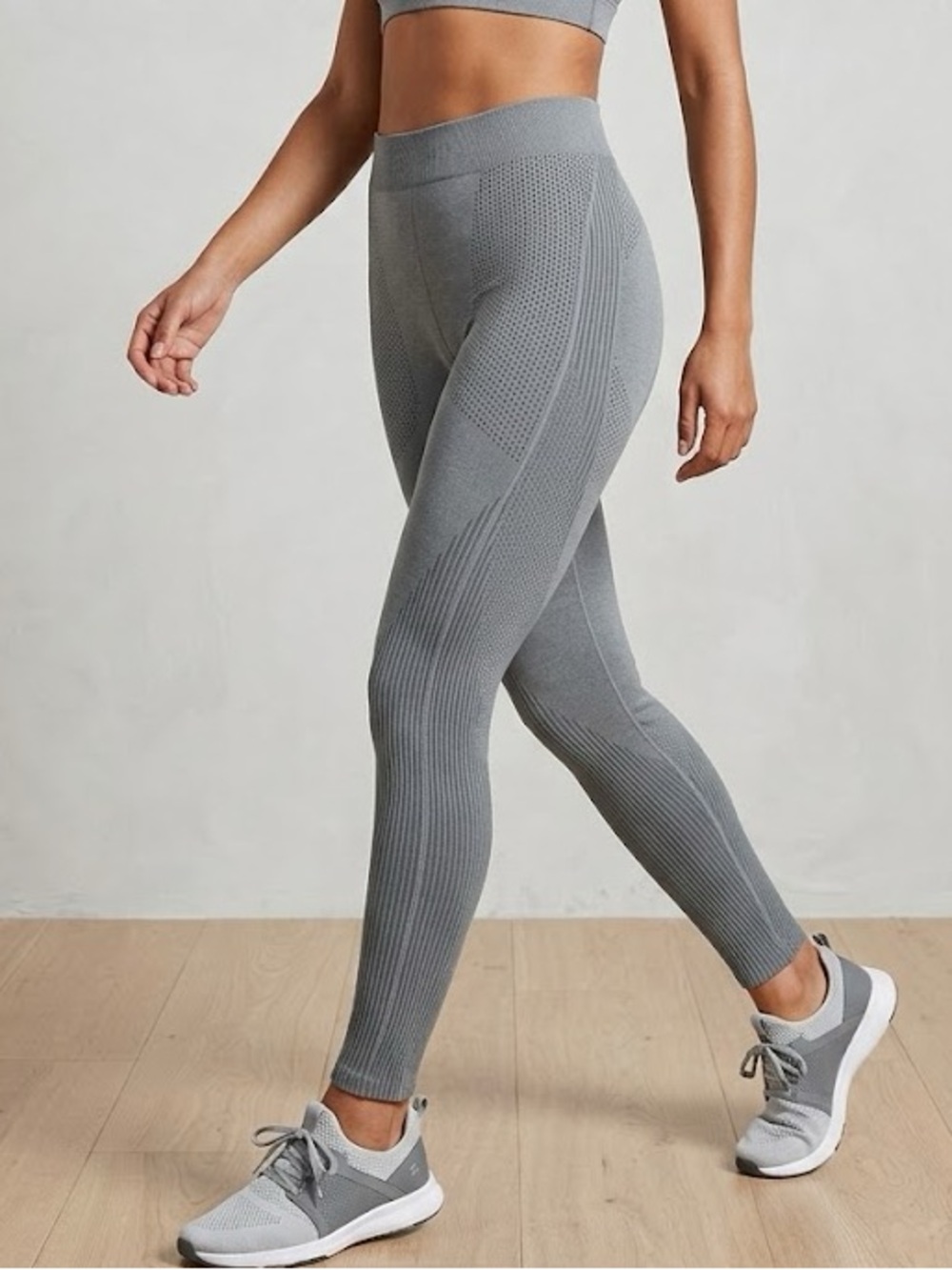 Maison Ullens Gray Knit Seamless Leggings